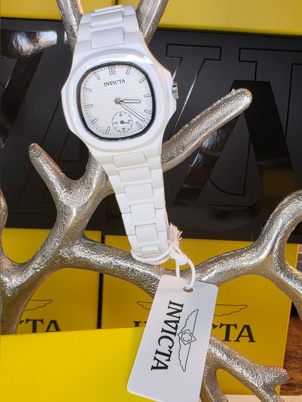 Invicta White Resin Watch / Model #70399 / NWT